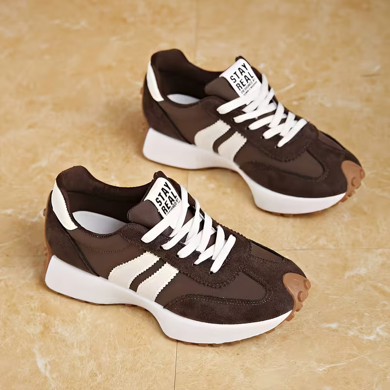 Stride Retro Sneakers – The Sneaker That Looks Good Enough to Wear Everywhere
