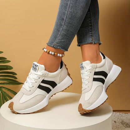 Stride Retro Sneakers – The Sneaker That Looks Good Enough to Wear Everywhere