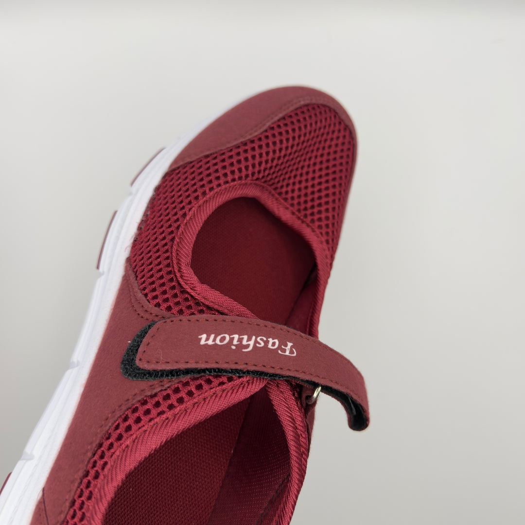 Women's Comfy Sneakers