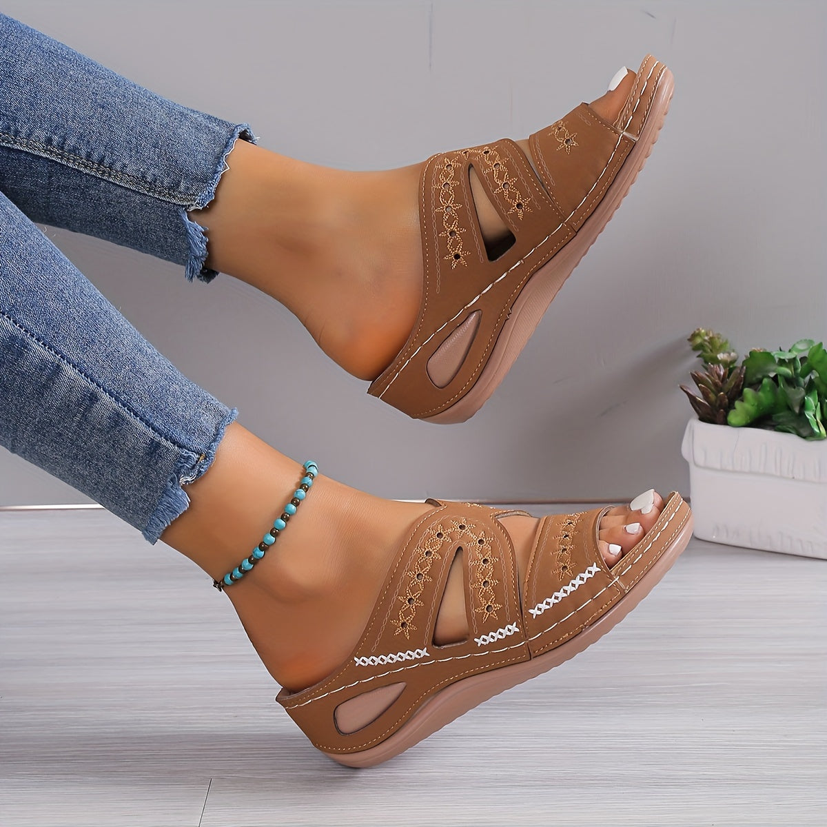 Laurel - Orthopedic Sandals