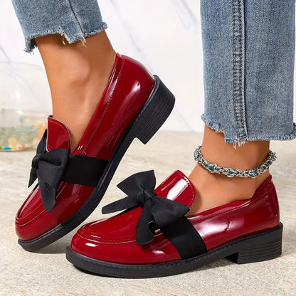 Elara – Classic Comfort