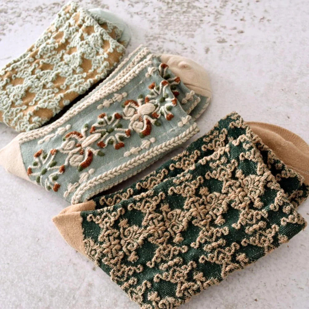 5 Pairs of Socks – Romantic Green Tones