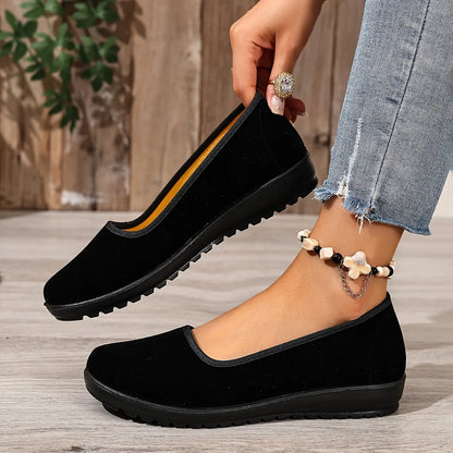 Women’s Comfortable Slip-On Everyday Flats